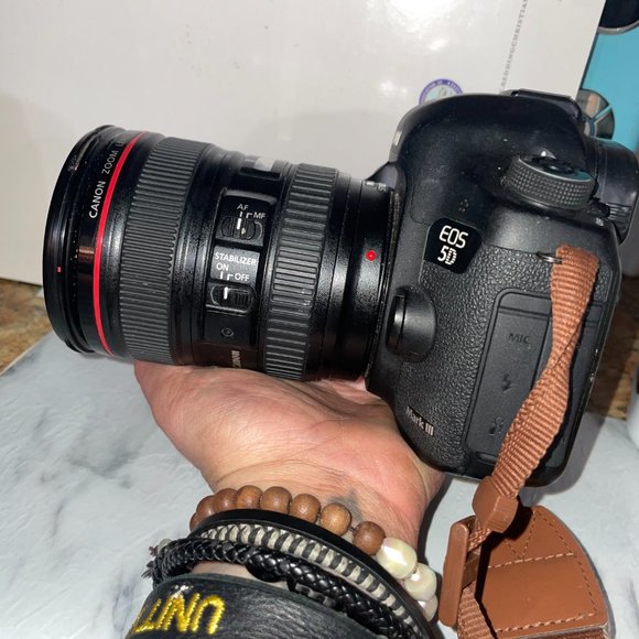 Canon EOS 5D MARK III 22.3 MP Digital SLR With 17-40mm L/4 USM Lens Wide Lens. - Picture 5 of 7